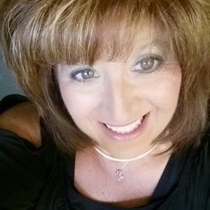 Meet your Posher, Jeaneana